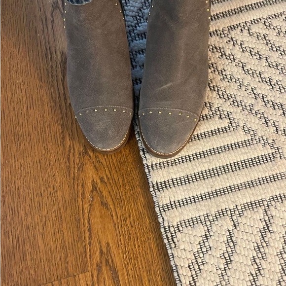 Booties - Picture 2 of 5